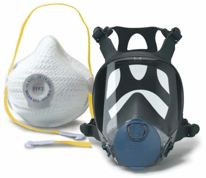 FFP3 dust mask and full face mask